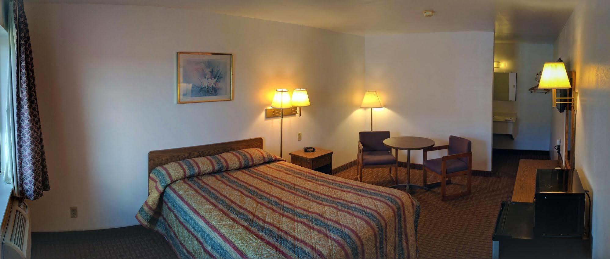 Value Inn Harrisburg-York Valley Green エクステリア 写真